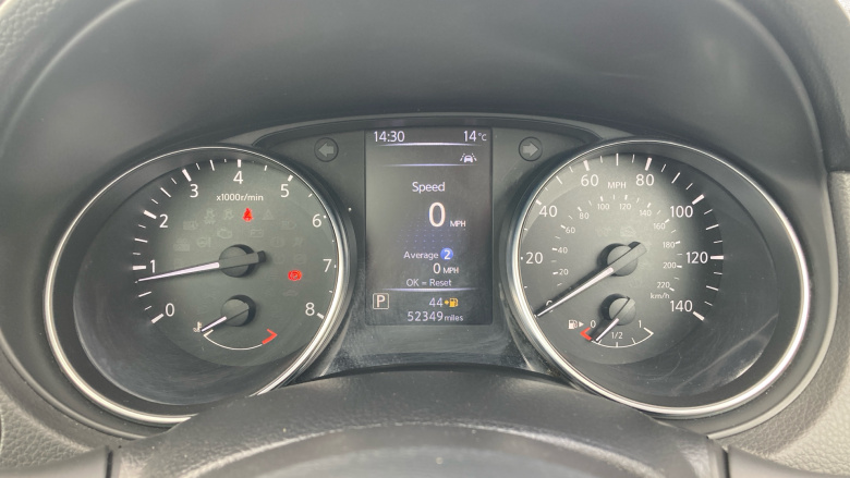 Nissan Qashqai 1.2 DiG-T N-Connecta 5dr Xtronic Petrol Hatchback